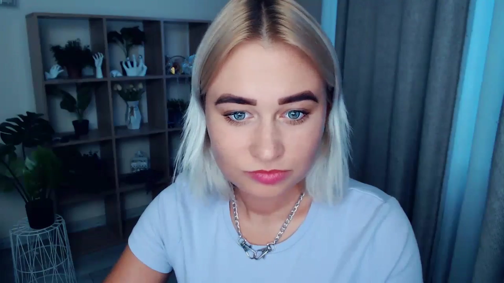 Gallery image thumbnail from Kukla_kolduna's myfreecams stream on, 08/11/2024, 17:42 image 5 of 20