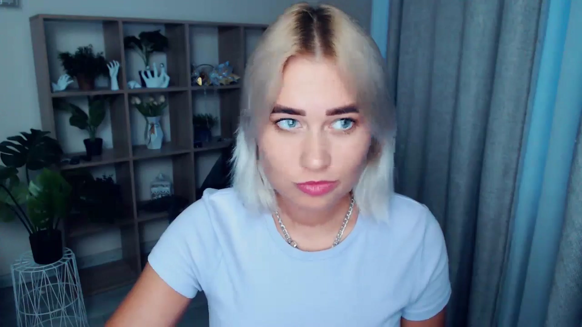 Gallery image thumbnail from Kukla_kolduna's myfreecams stream on, 08/11/2024, 17:42 image 13 of 20