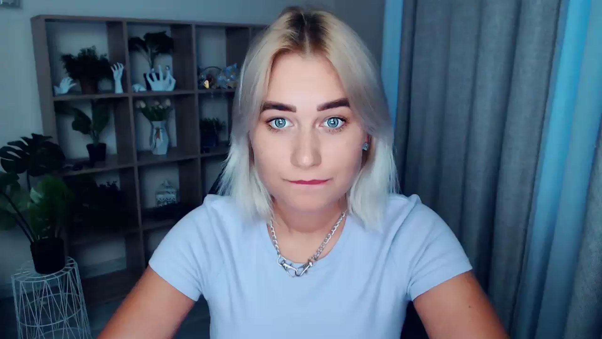 Gallery image thumbnail from Kukla_kolduna's myfreecams stream on, 08/11/2024, 17:42 image 8 of 20