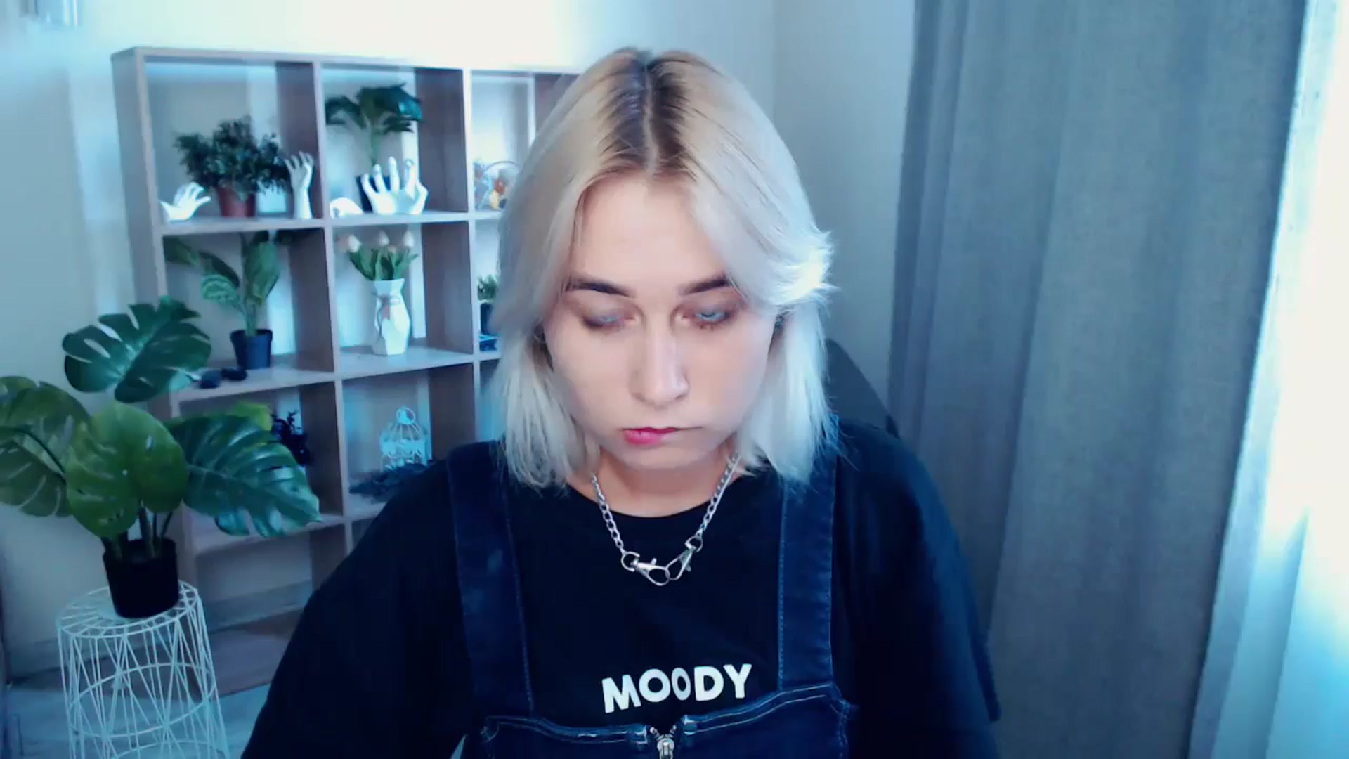 Gallery image thumbnail from Kukla_kolduna's myfreecams stream on, 08/12/2024, 17:00 image 1 of 20