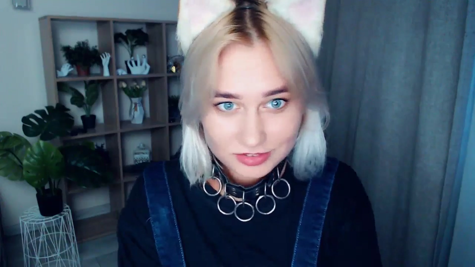 Gallery image thumbnail from Kukla_kolduna's myfreecams stream on, 08/12/2024, 17:45 image 18 of 20