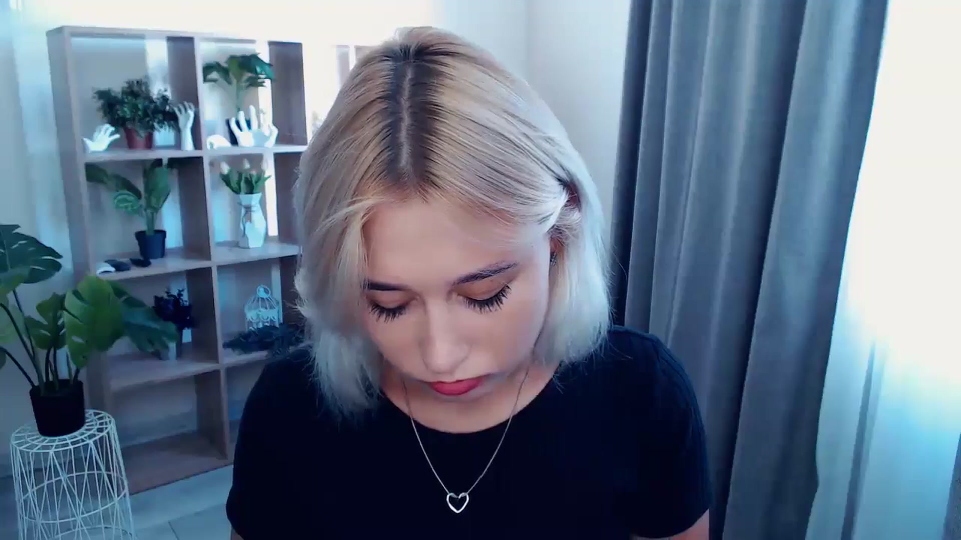 Gallery image thumbnail from Kukla_kolduna's myfreecams stream on, 08/15/2024, 14:14 image 10 of 20