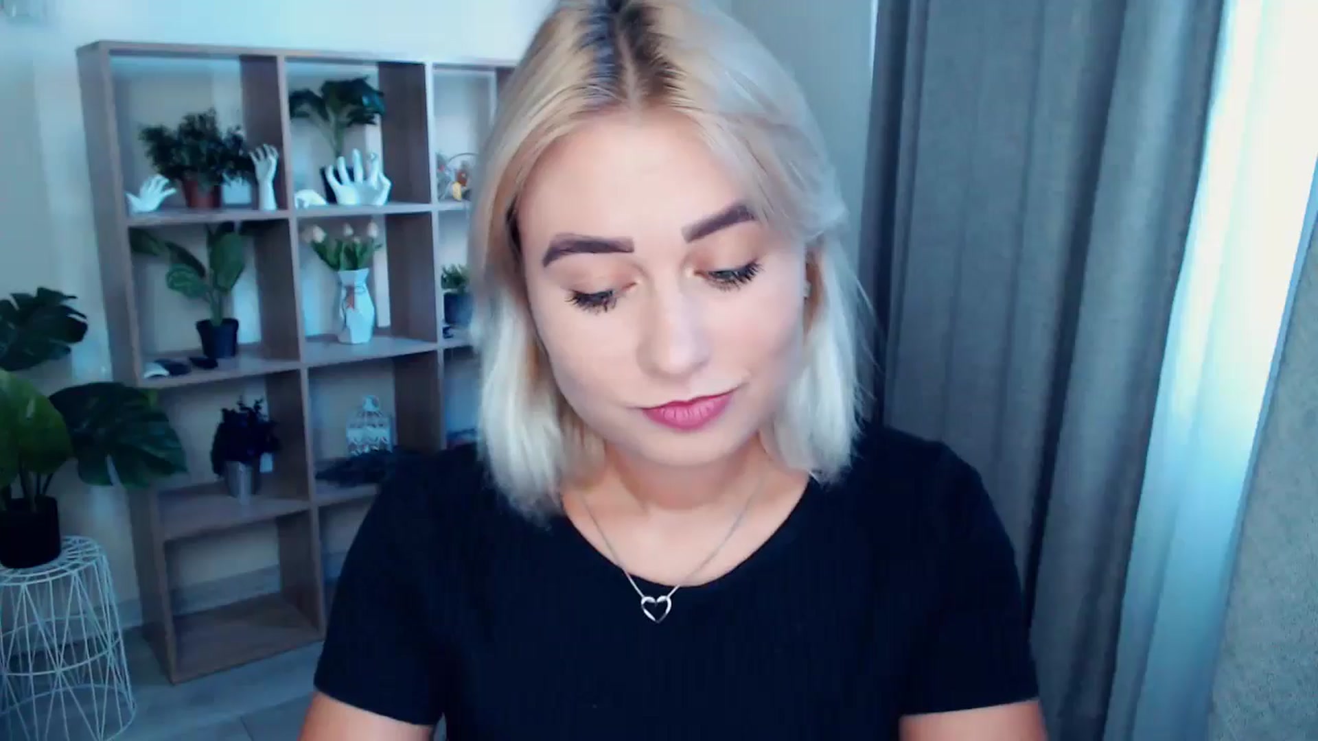Gallery image thumbnail from Kukla_kolduna's myfreecams stream on, 08/16/2024, 16:36 image 20 of 20