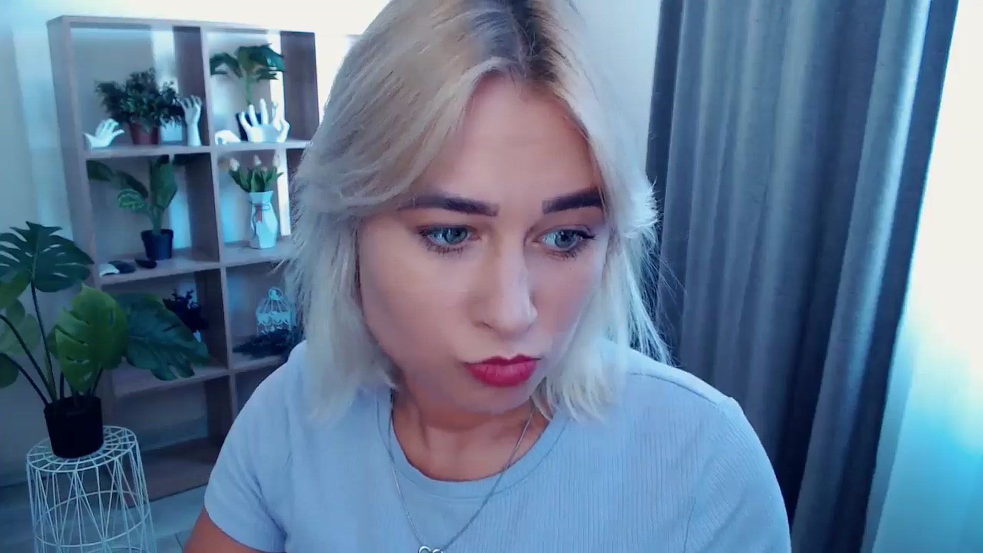 Gallery image thumbnail from Kukla_kolduna's myfreecams stream on, 08/17/2024, 12:42 image 5 of 20