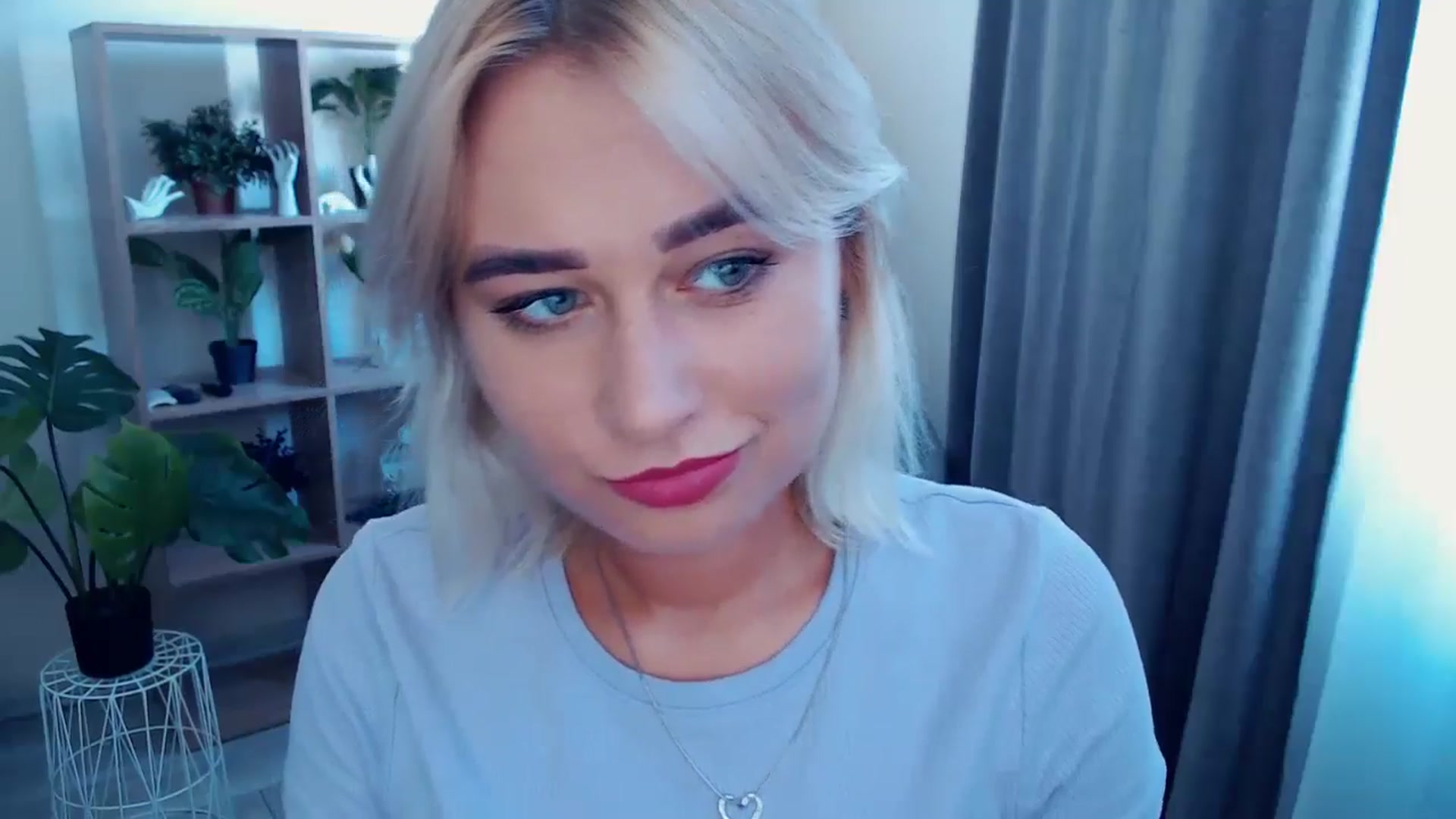 Gallery image thumbnail from Kukla_kolduna's myfreecams stream on, 08/17/2024, 12:42 image 10 of 20