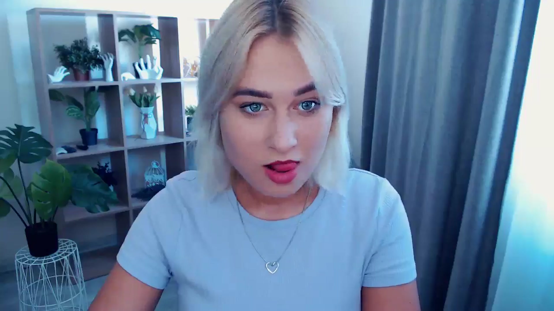 Gallery image thumbnail from Kukla_kolduna's myfreecams stream on, 08/17/2024, 12:42 image 14 of 20