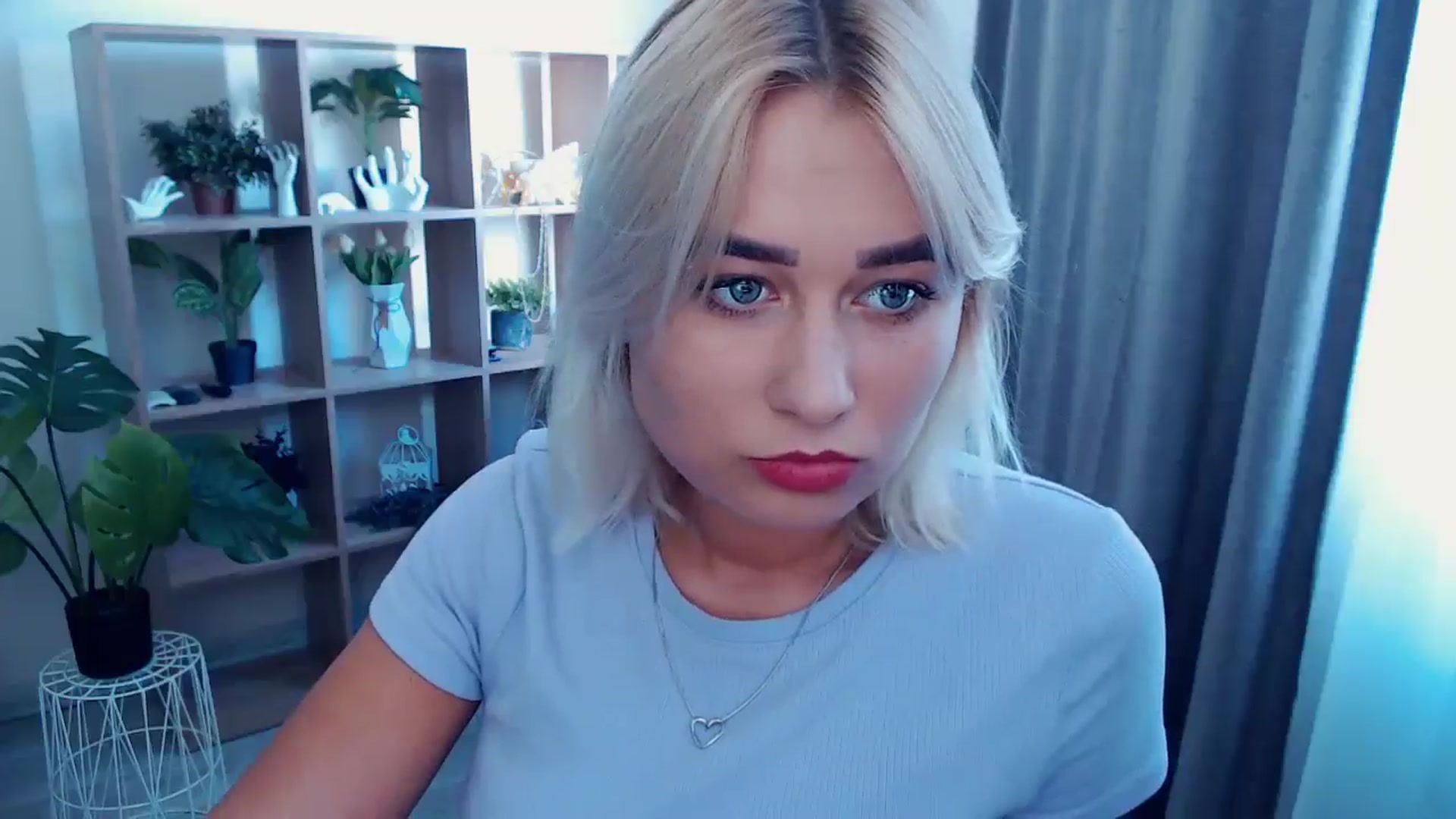 Gallery image thumbnail from Kukla_kolduna's myfreecams stream on, 08/17/2024, 12:42 image 2 of 20