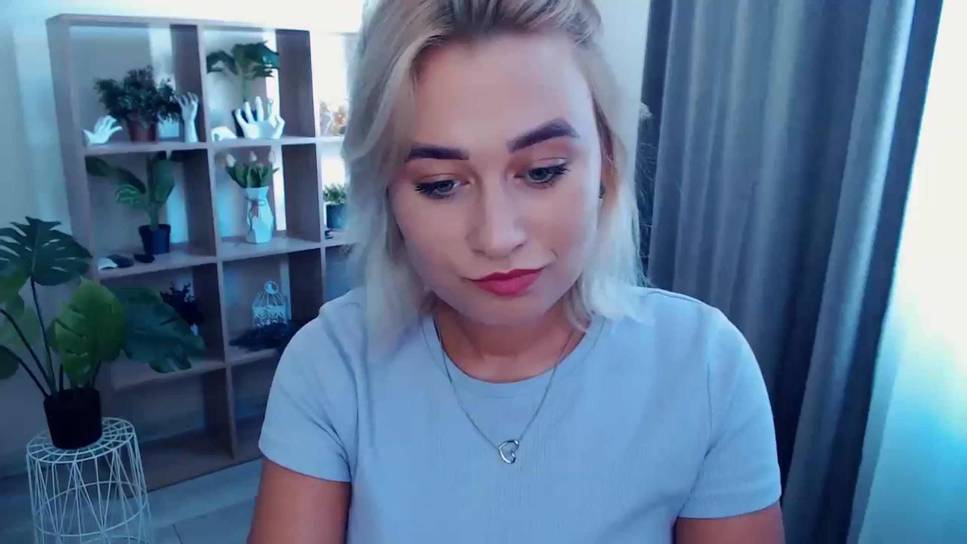 Gallery image thumbnail from Kukla_kolduna's myfreecams stream on, 08/17/2024, 13:30 image 1 of 20