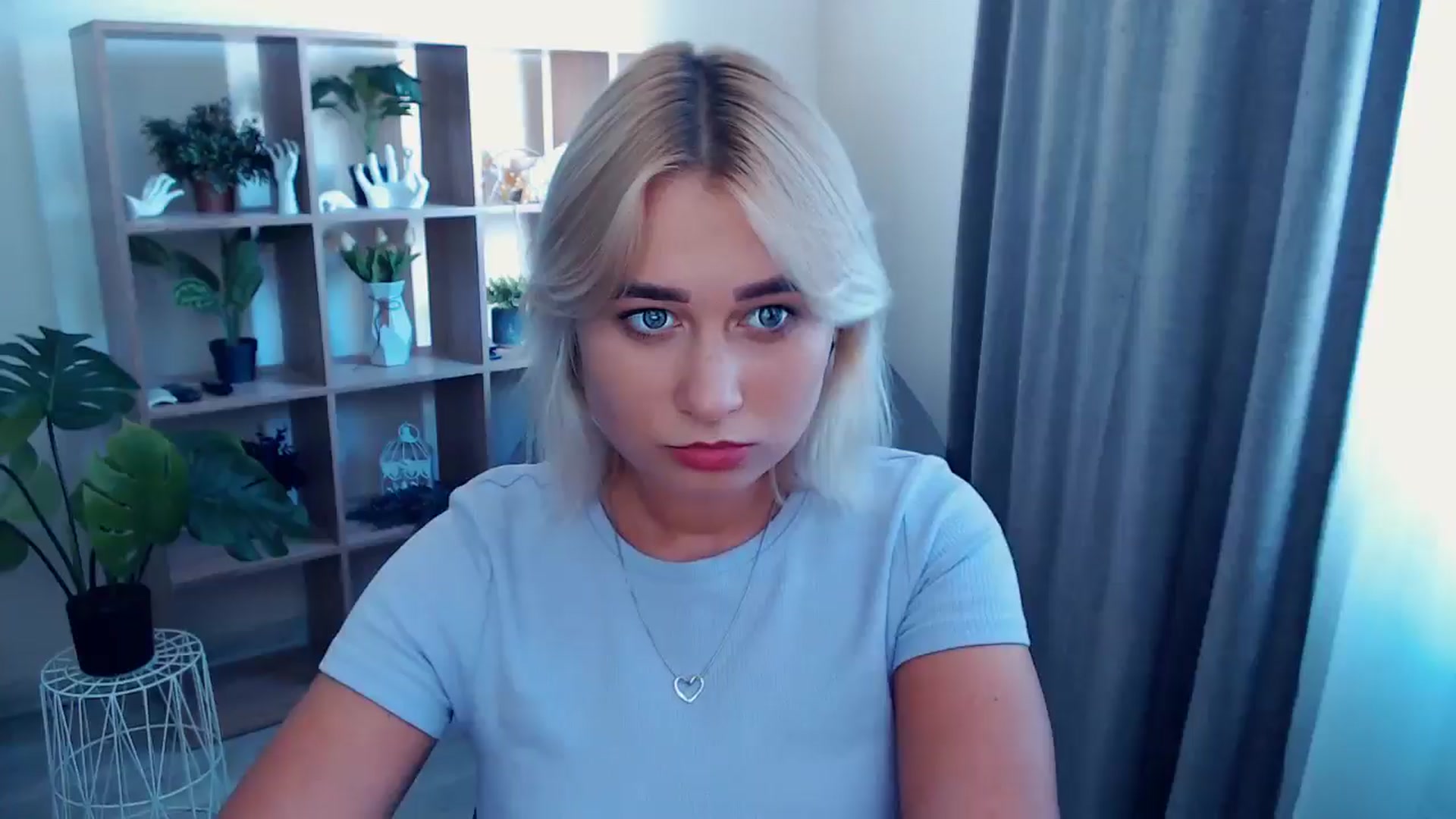 Gallery image thumbnail from Kukla_kolduna's myfreecams stream on, 08/17/2024, 13:30 image 14 of 20