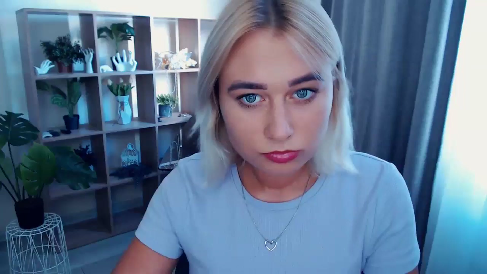 Gallery image thumbnail from Kukla_kolduna's myfreecams stream on, 08/17/2024, 15:29 image 1 of 20