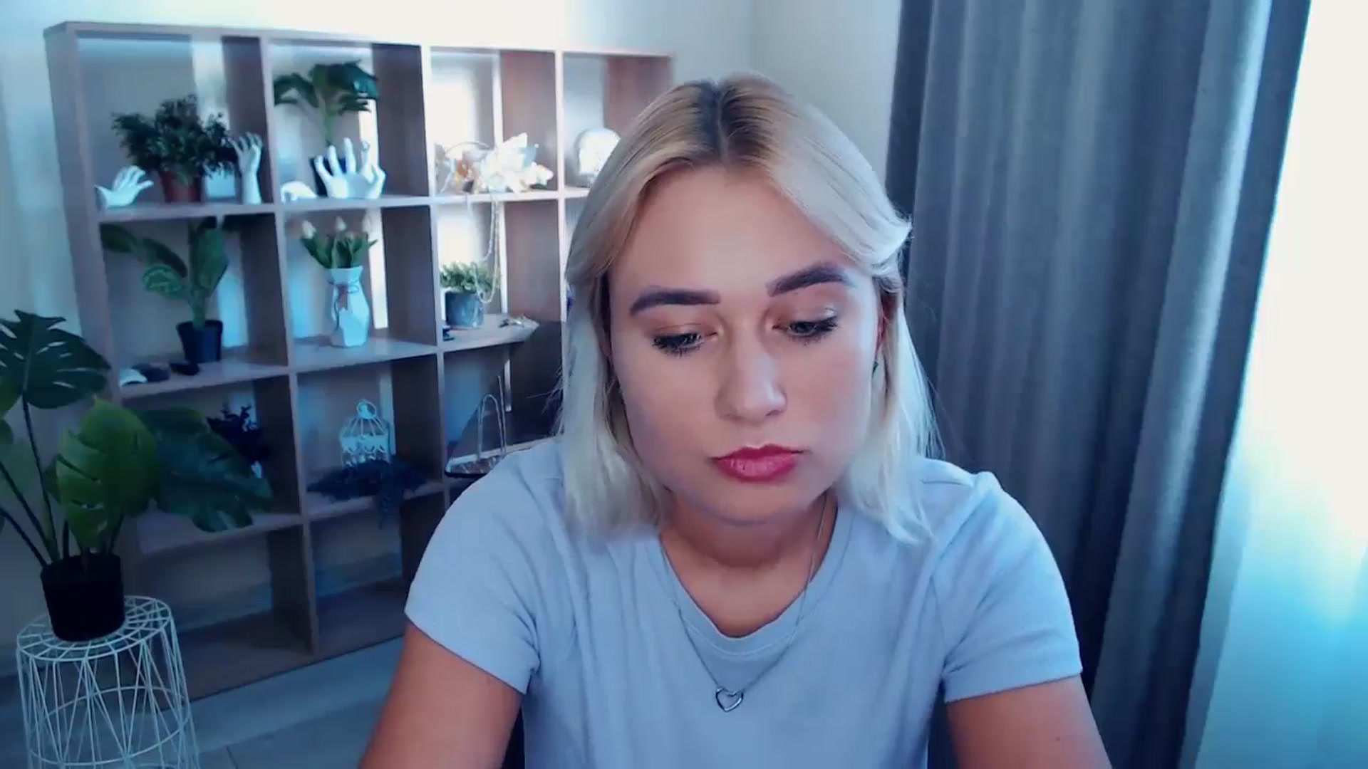 Gallery image thumbnail from Kukla_kolduna's myfreecams stream on, 08/17/2024, 15:29 image 11 of 20