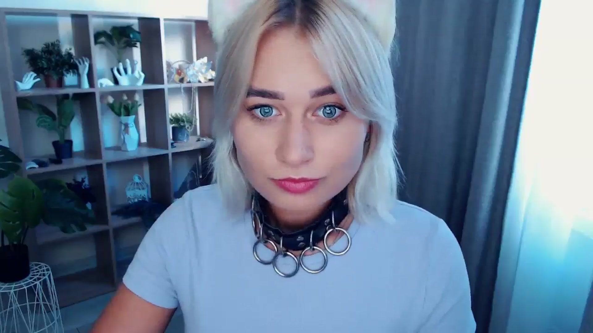 Gallery image thumbnail from Kukla_kolduna's myfreecams stream on, 08/17/2024, 16:19 image 14 of 20
