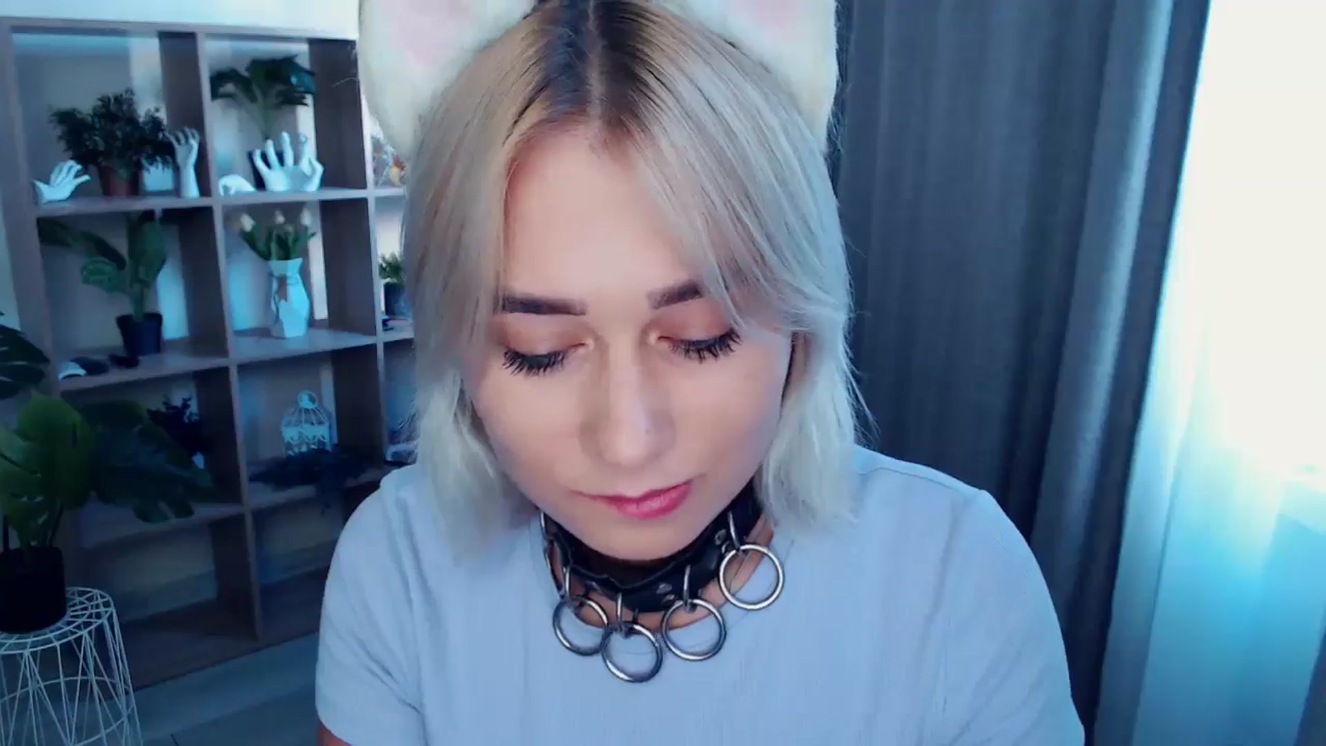 Gallery image thumbnail from Kukla_kolduna's myfreecams stream on, 08/17/2024, 16:19 image 16 of 20