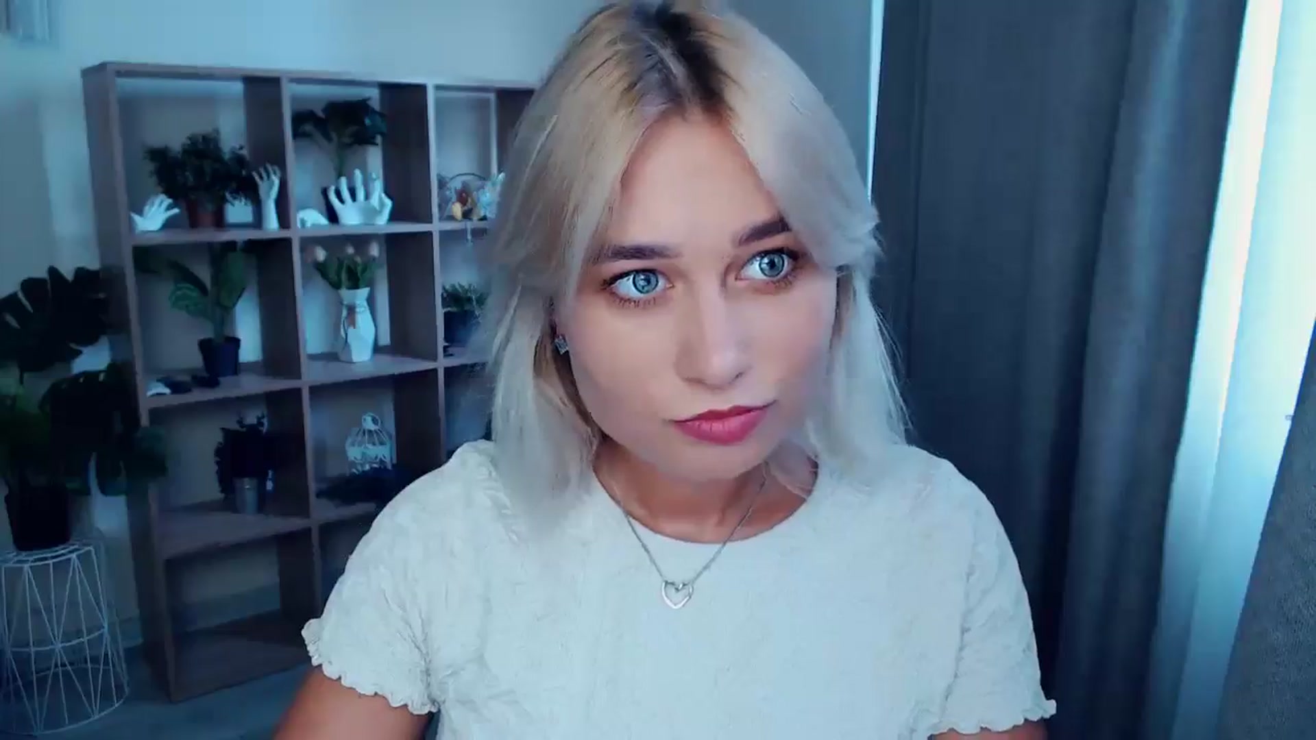 Gallery image thumbnail from Kukla_kolduna's myfreecams stream on, 08/18/2024, 15:46 image 20 of 20