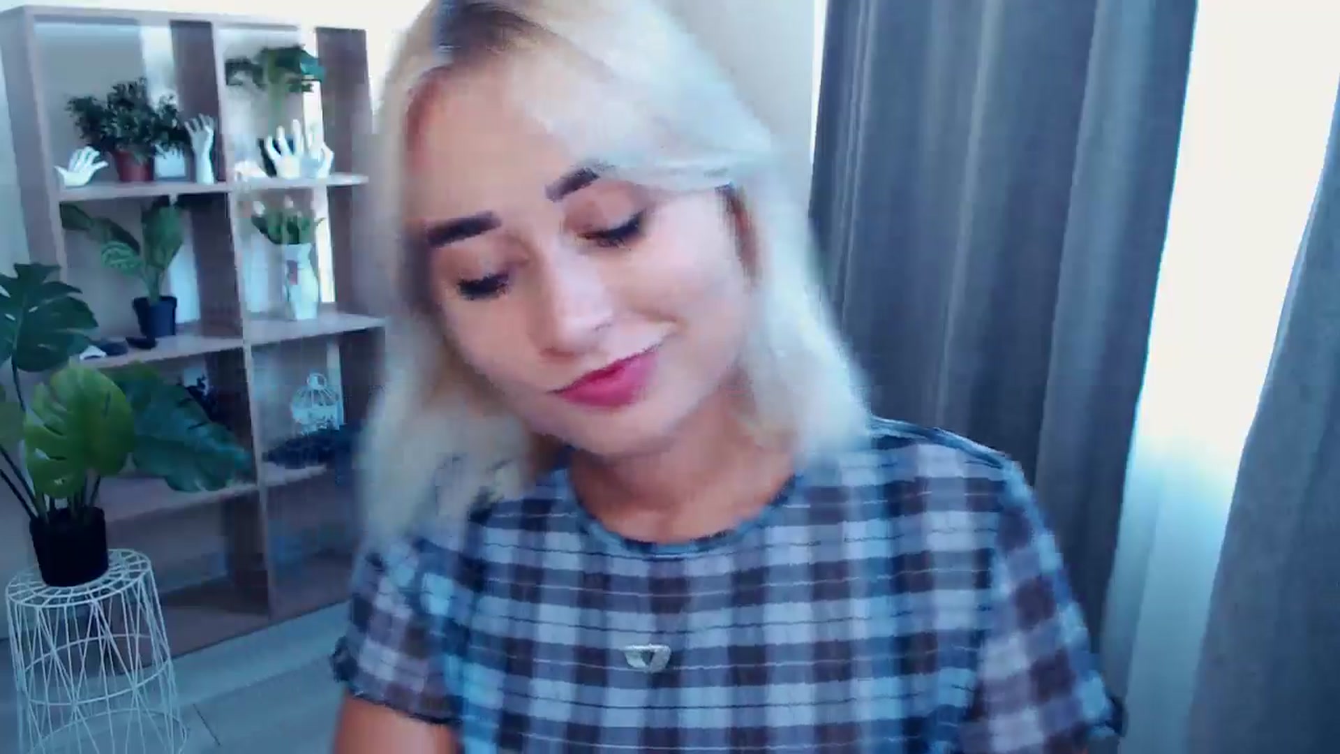 Gallery image thumbnail from Kukla_kolduna's myfreecams stream on, 08/21/2024, 13:57 image 5 of 20