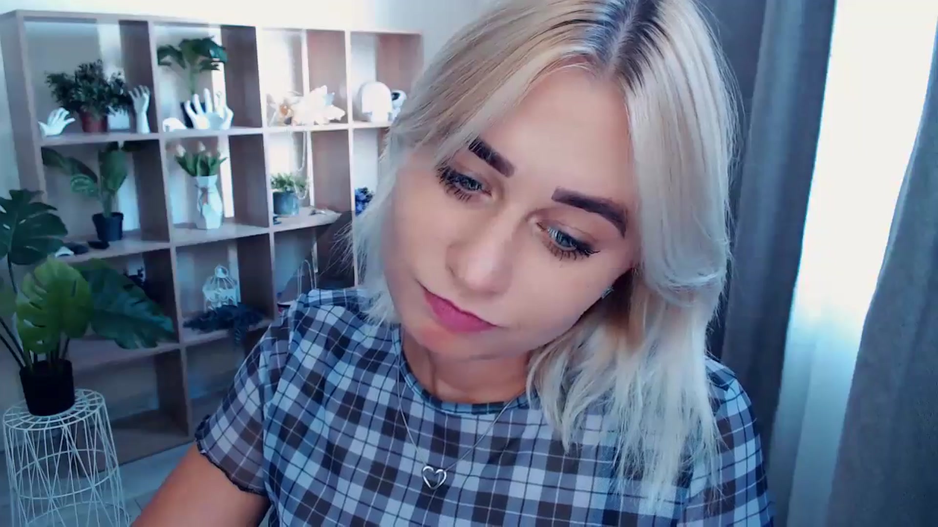 Gallery image thumbnail from Kukla_kolduna's myfreecams stream on, 08/21/2024, 14:46 image 9 of 20