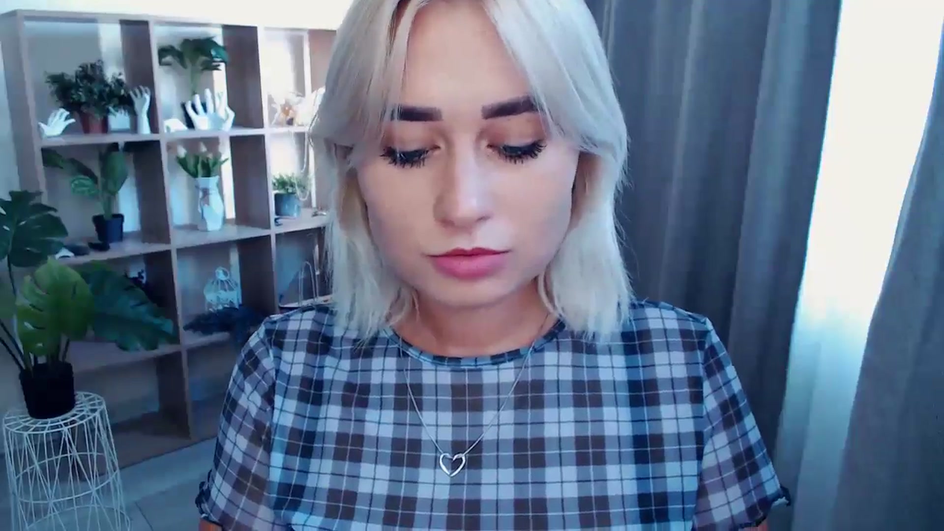 Gallery image thumbnail from Kukla_kolduna's myfreecams stream on, 08/21/2024, 14:46 image 17 of 20