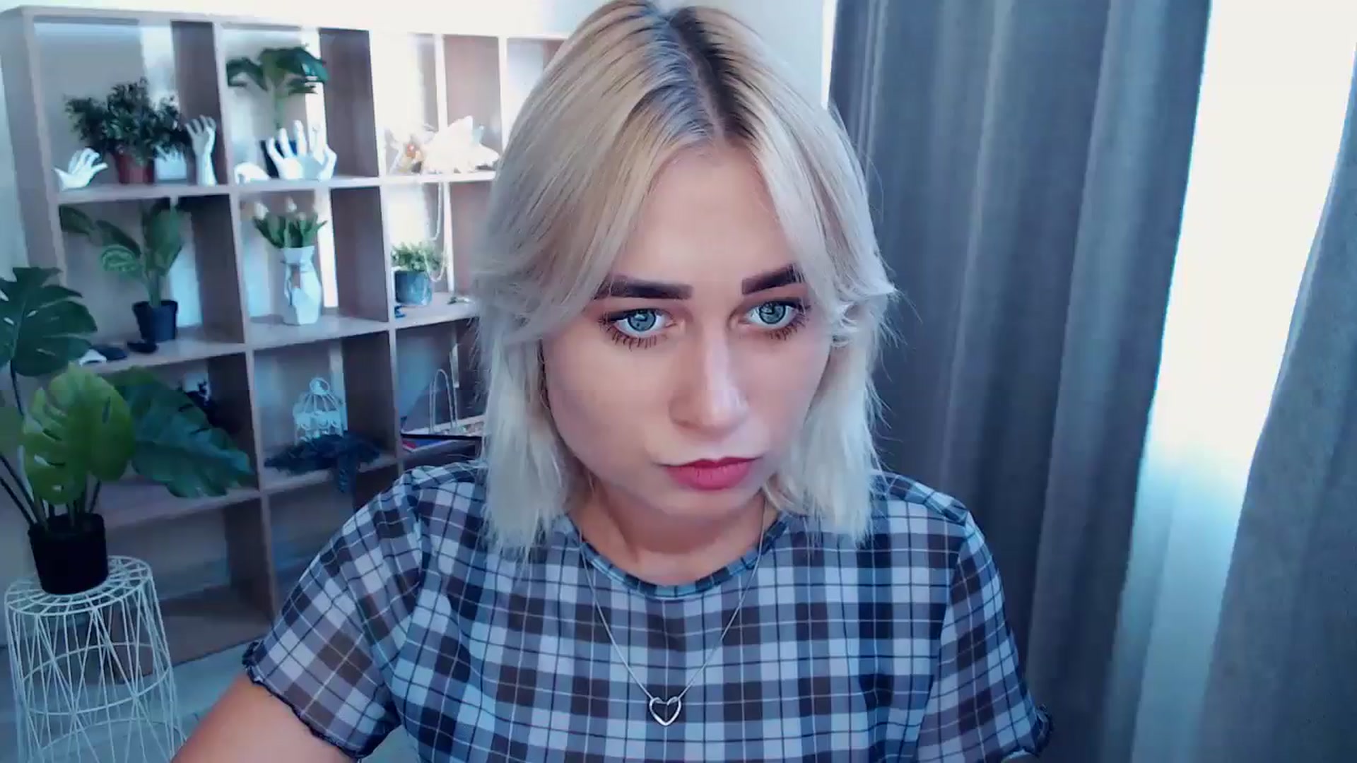Gallery image thumbnail from Kukla_kolduna's myfreecams stream on, 08/21/2024, 14:46 image 1 of 20