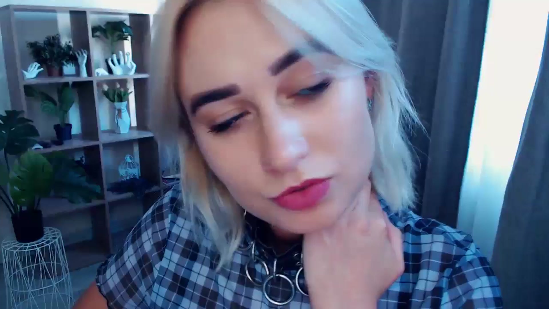 Gallery image thumbnail from Kukla_kolduna's myfreecams stream on, 08/21/2024, 15:03 image 13 of 20
