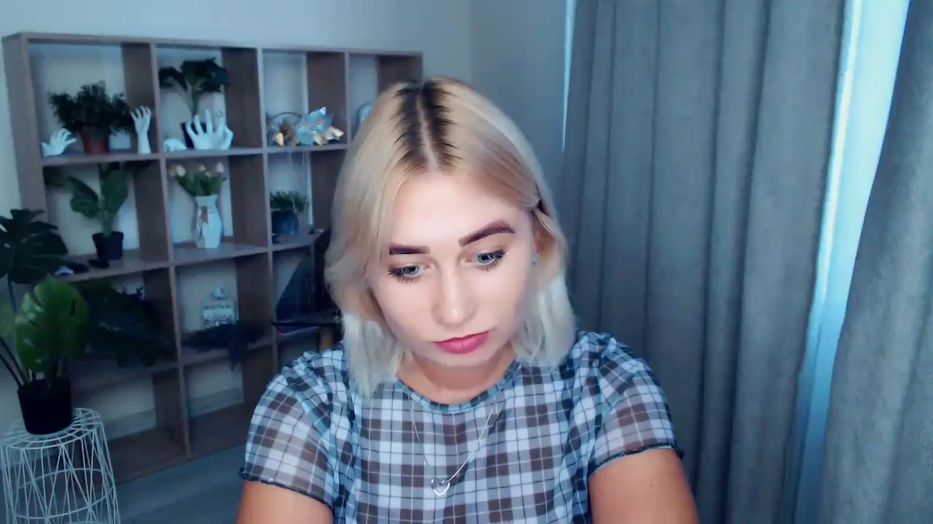 Gallery image thumbnail from Kukla_kolduna's myfreecams stream on, 08/21/2024, 17:01 image 12 of 20