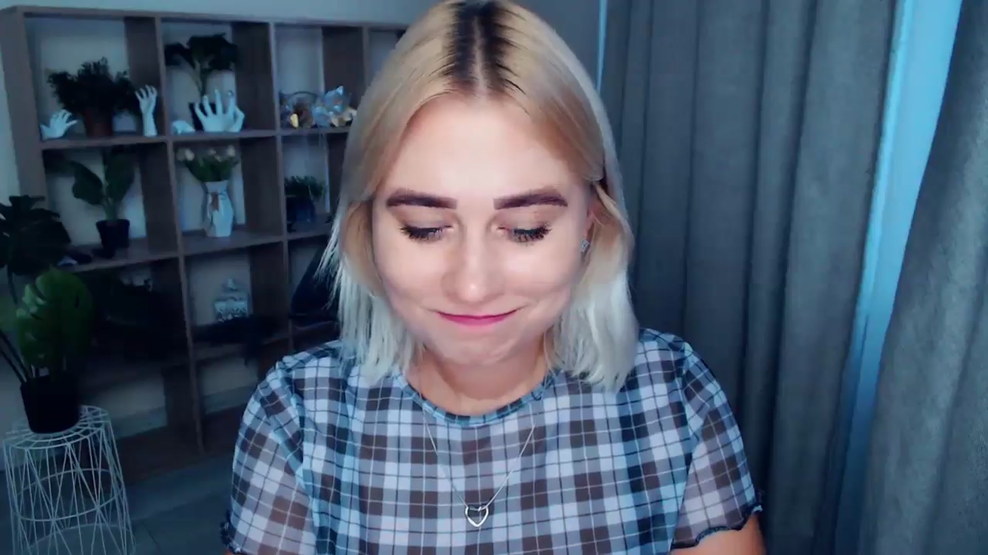 Gallery image thumbnail from Kukla_kolduna's myfreecams stream on, 08/21/2024, 17:01 image 20 of 20