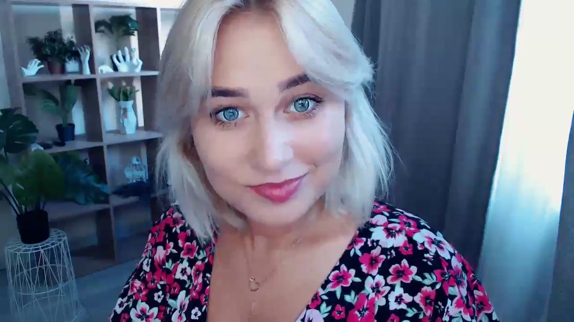 Gallery image thumbnail from Kukla_kolduna's myfreecams stream on, 08/22/2024, 15:55 image 3 of 20