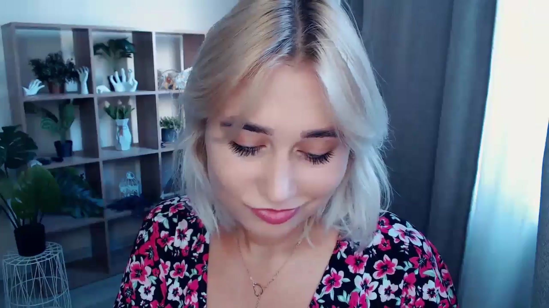Gallery image thumbnail from Kukla_kolduna's myfreecams stream on, 08/22/2024, 15:55 image 13 of 20