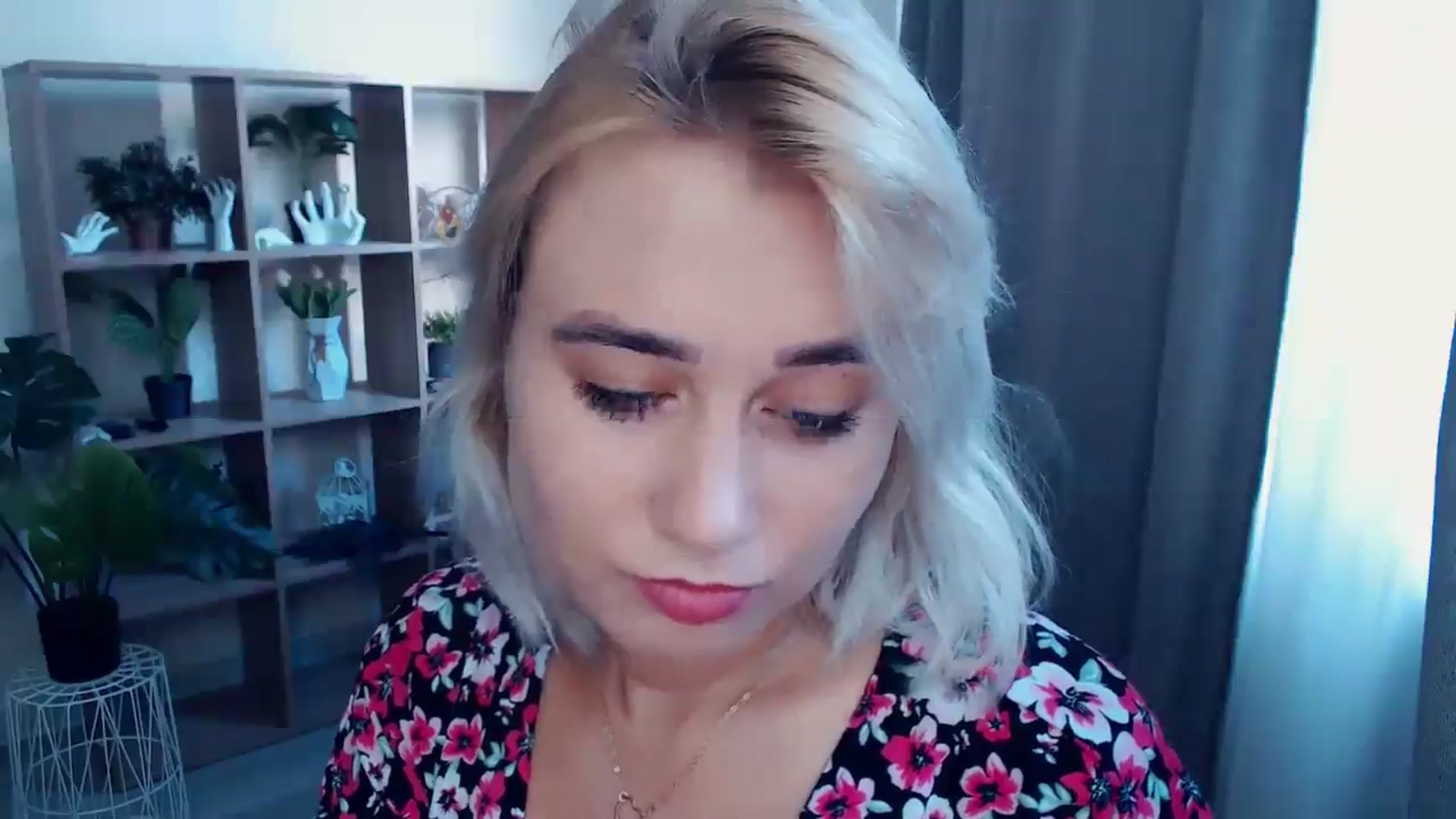 Gallery image thumbnail from Kukla_kolduna's myfreecams stream on, 08/22/2024, 15:55 image 4 of 20