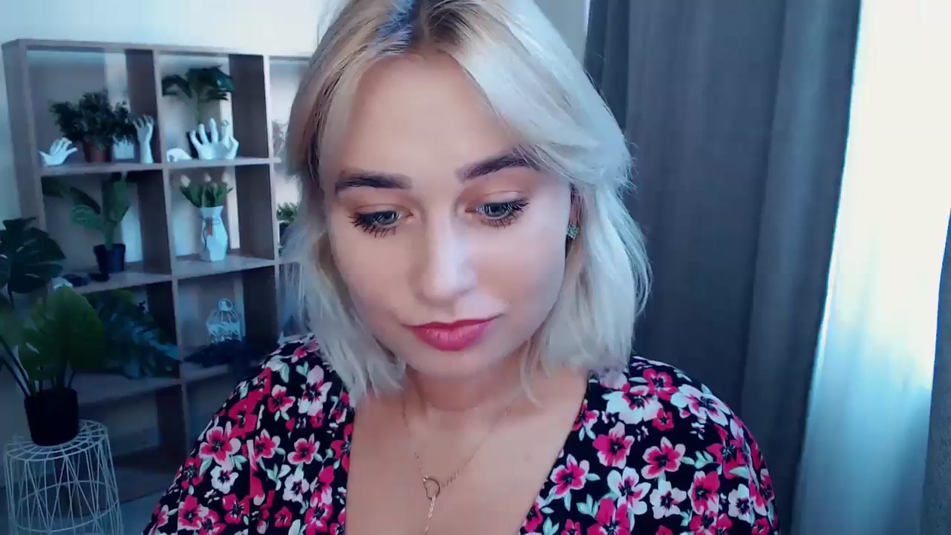 Gallery image thumbnail from Kukla_kolduna's myfreecams stream on, 08/22/2024, 15:55 image 12 of 20