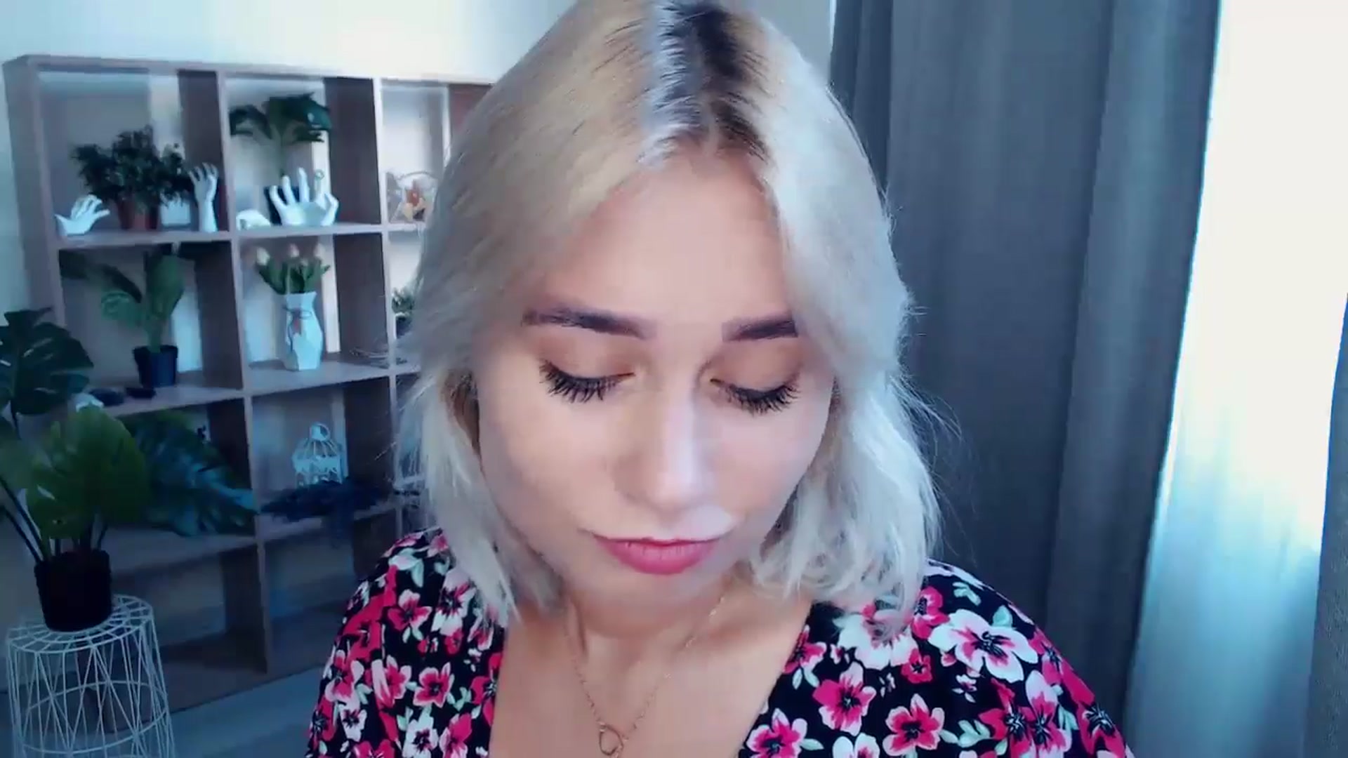 Gallery image thumbnail from Kukla_kolduna's myfreecams stream on, 08/22/2024, 15:55 image 9 of 20