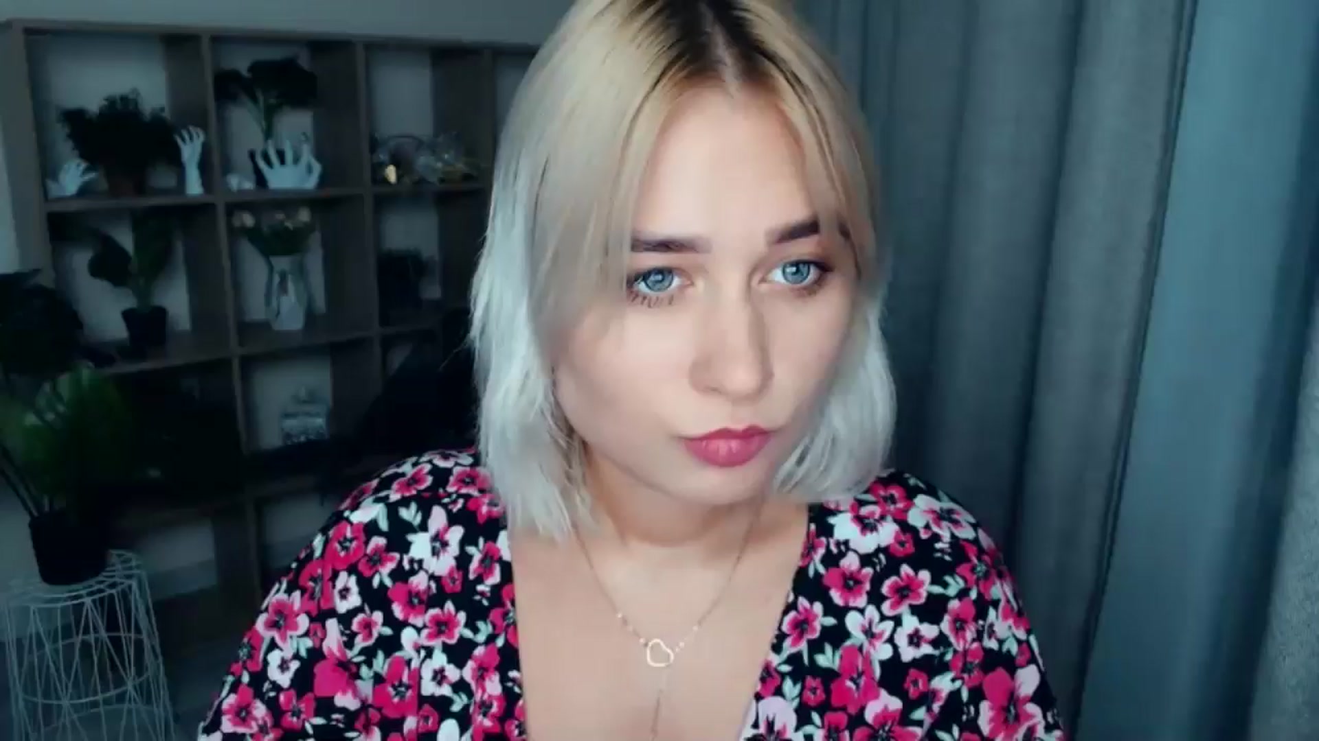 Gallery image thumbnail from Kukla_kolduna's myfreecams stream on, 08/22/2024, 18:05 image 1 of 20