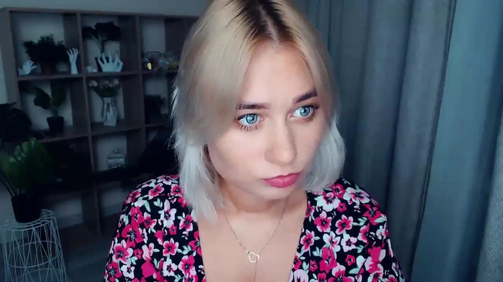 Gallery image thumbnail from Kukla_kolduna's myfreecams stream on, 08/22/2024, 18:05 image 5 of 20