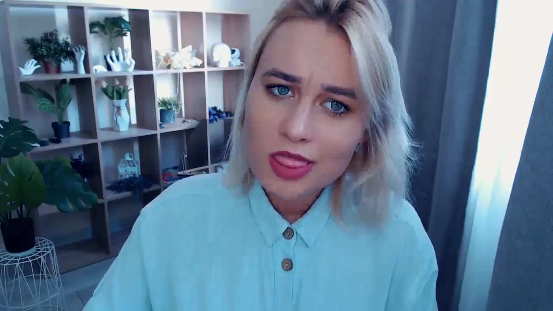 Gallery image thumbnail from Kukla_kolduna's myfreecams stream on, 08/23/2024, 14:36 image 12 of 20