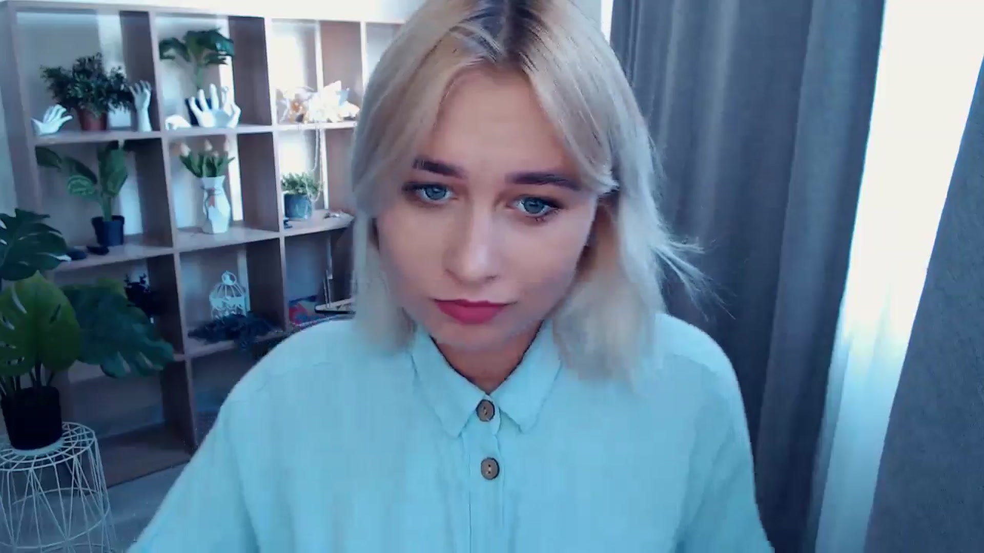 Gallery image thumbnail from Kukla_kolduna's myfreecams stream on, 08/23/2024, 14:36 image 17 of 20
