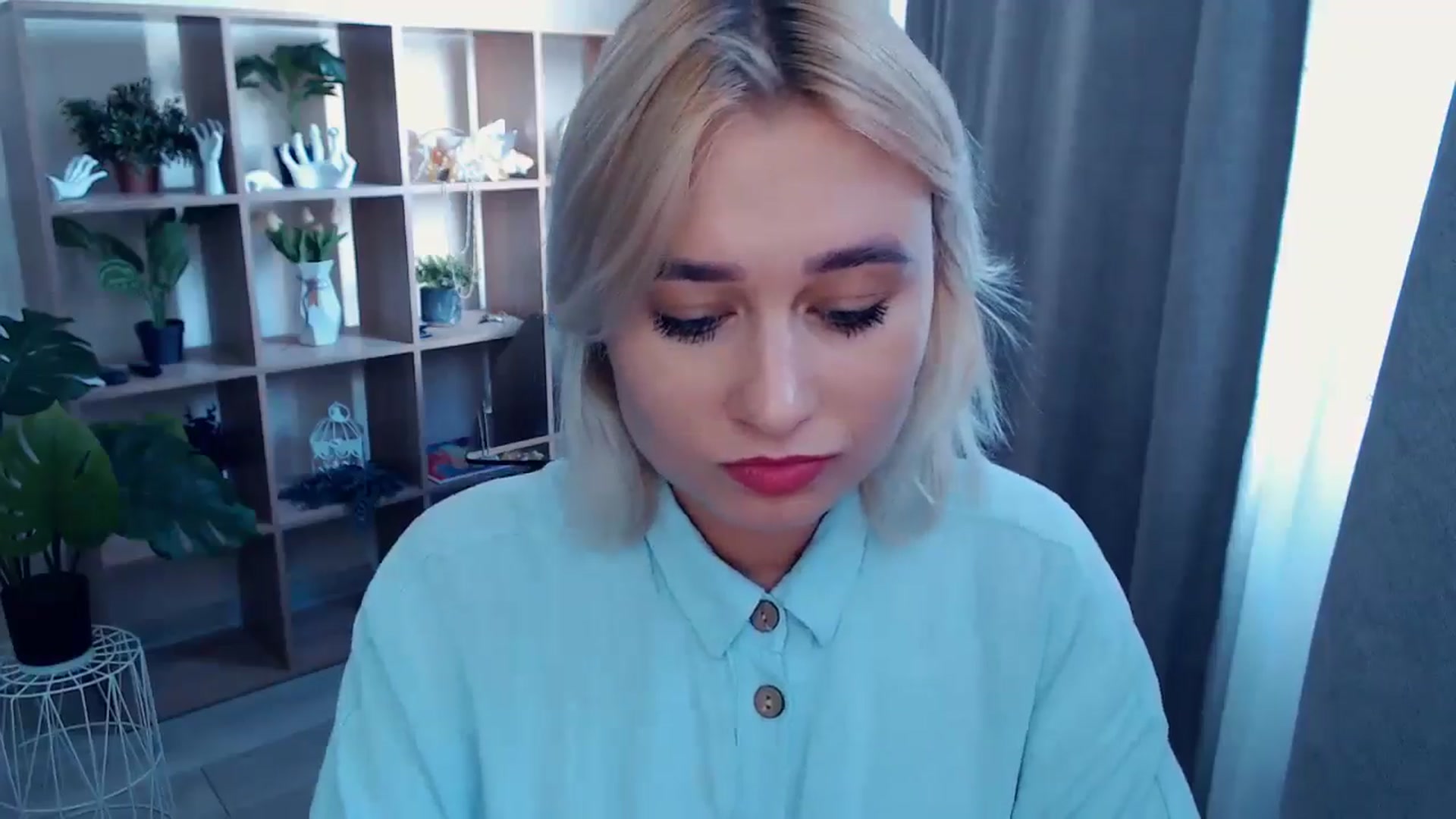Gallery image thumbnail from Kukla_kolduna's myfreecams stream on, 08/23/2024, 14:36 image 16 of 20