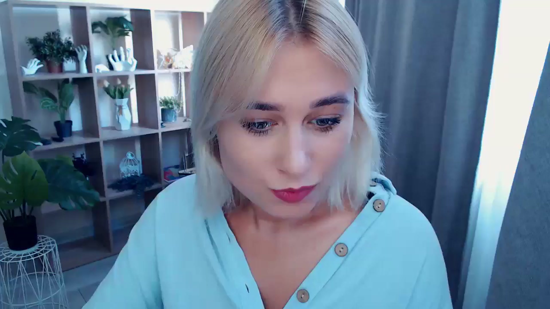 Gallery image thumbnail from Kukla_kolduna's myfreecams stream on, 08/23/2024, 15:04 image 1 of 20