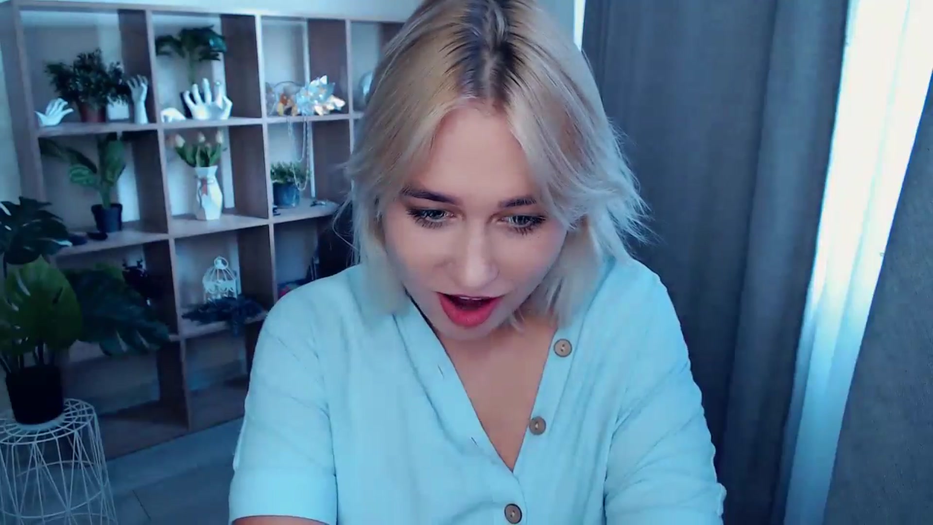 Gallery image thumbnail from Kukla_kolduna's myfreecams stream on, 08/23/2024, 15:04 image 12 of 20