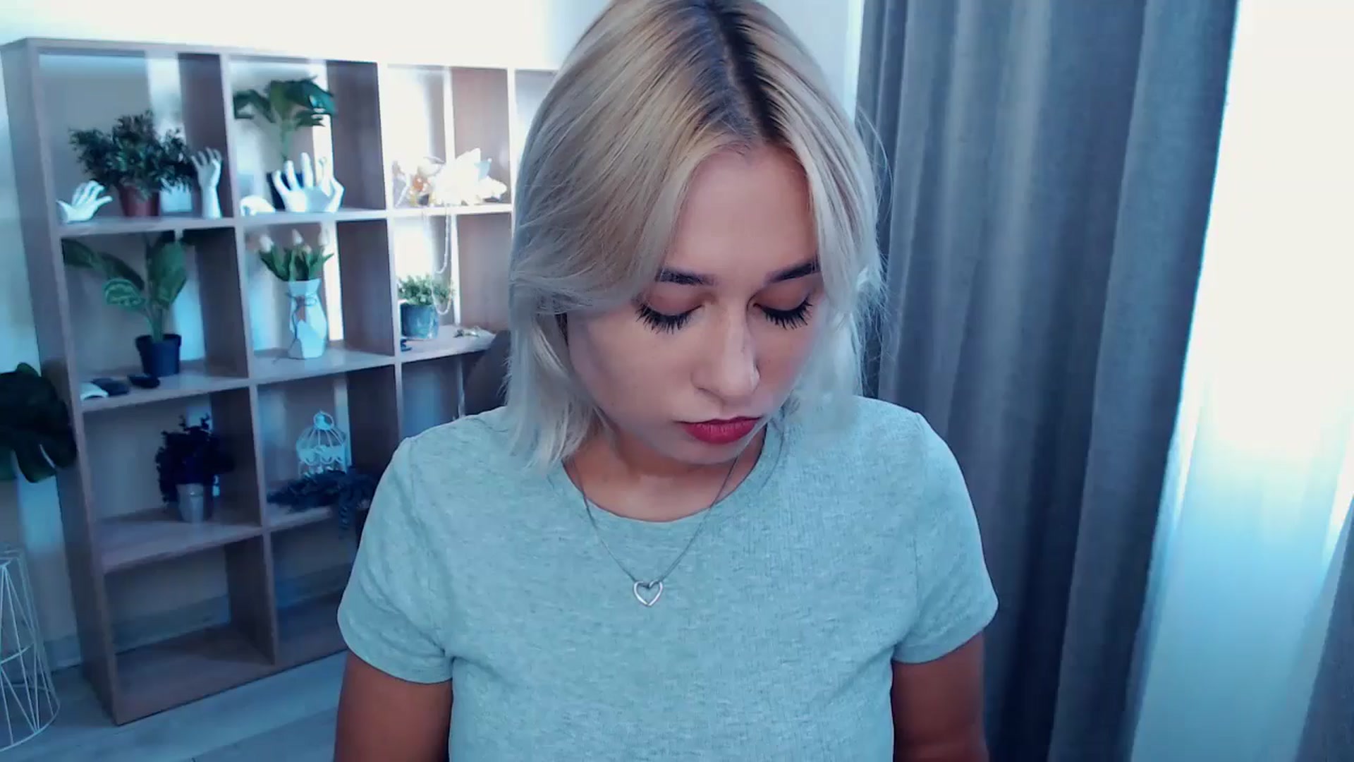 Gallery image thumbnail from Kukla_kolduna's myfreecams stream on, 08/24/2024, 16:25 image 1 of 20