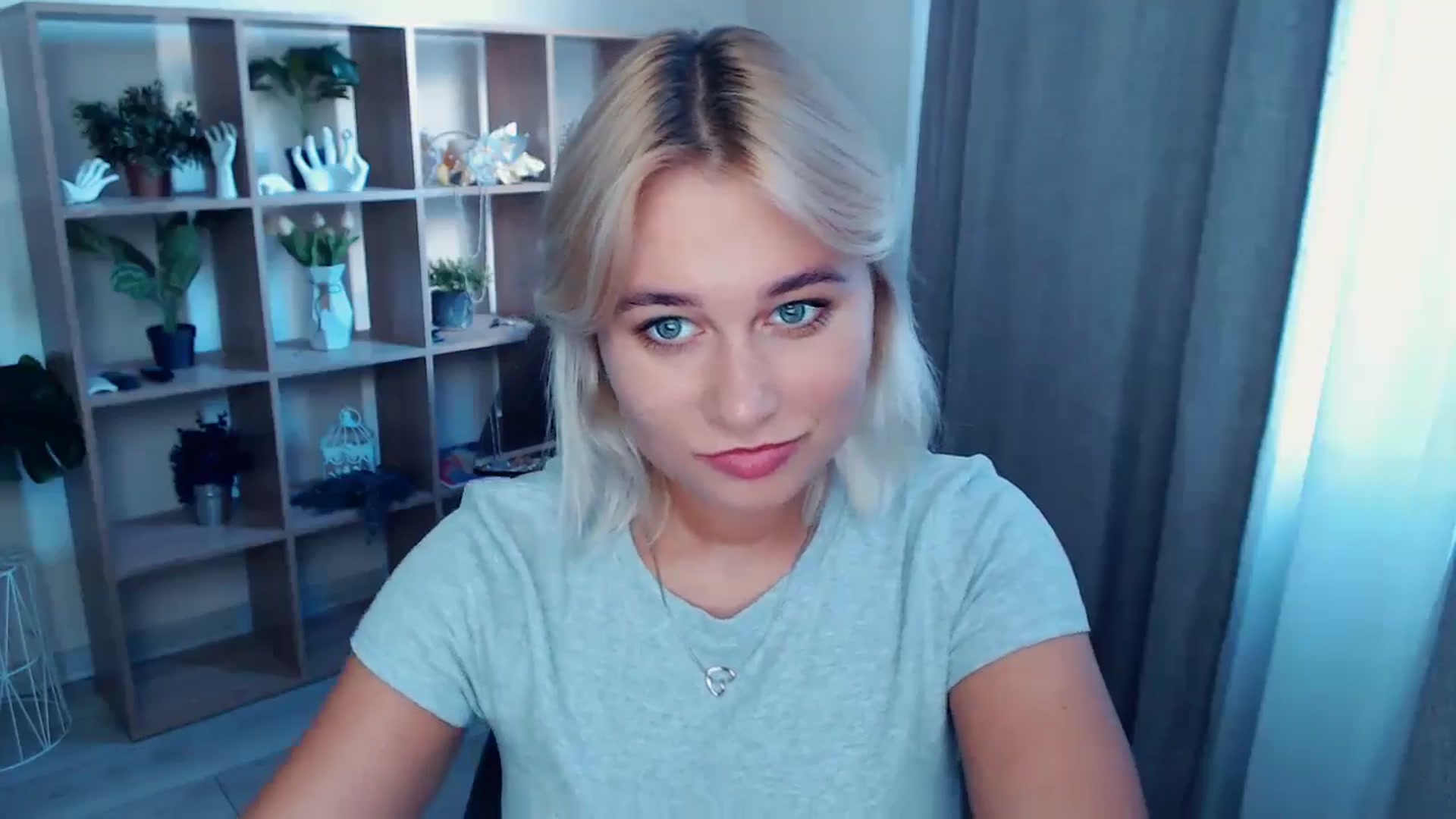 Gallery image thumbnail from Kukla_kolduna's myfreecams stream on, 08/24/2024, 16:25 image 17 of 20