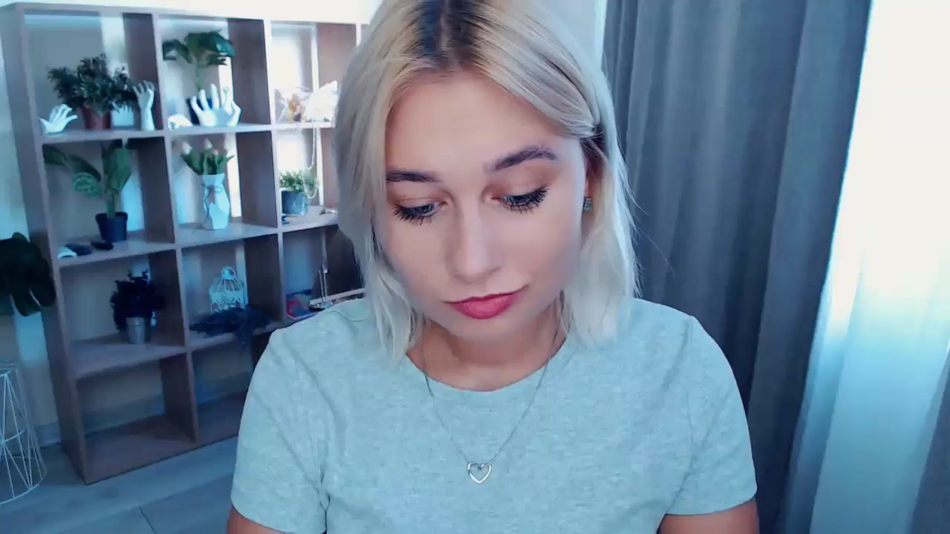 Gallery image thumbnail from Kukla_kolduna's myfreecams stream on, 08/24/2024, 16:25 image 8 of 20