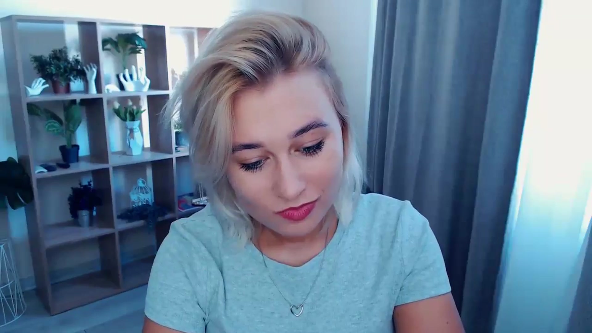 Gallery image thumbnail from Kukla_kolduna's myfreecams stream on, 08/24/2024, 16:25 image 3 of 20