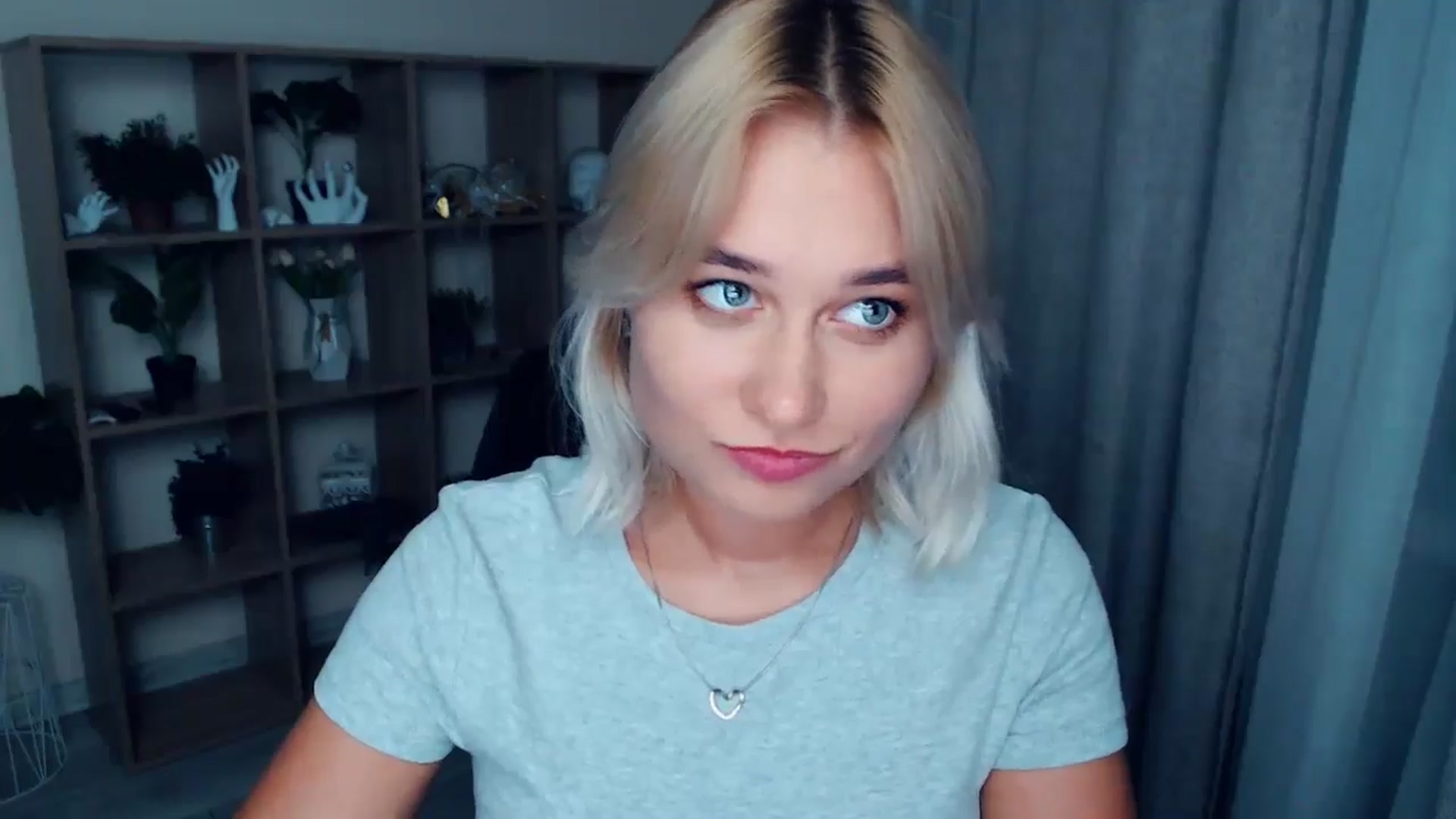 Gallery image thumbnail from Kukla_kolduna's myfreecams stream on, 08/24/2024, 18:42 image 5 of 20