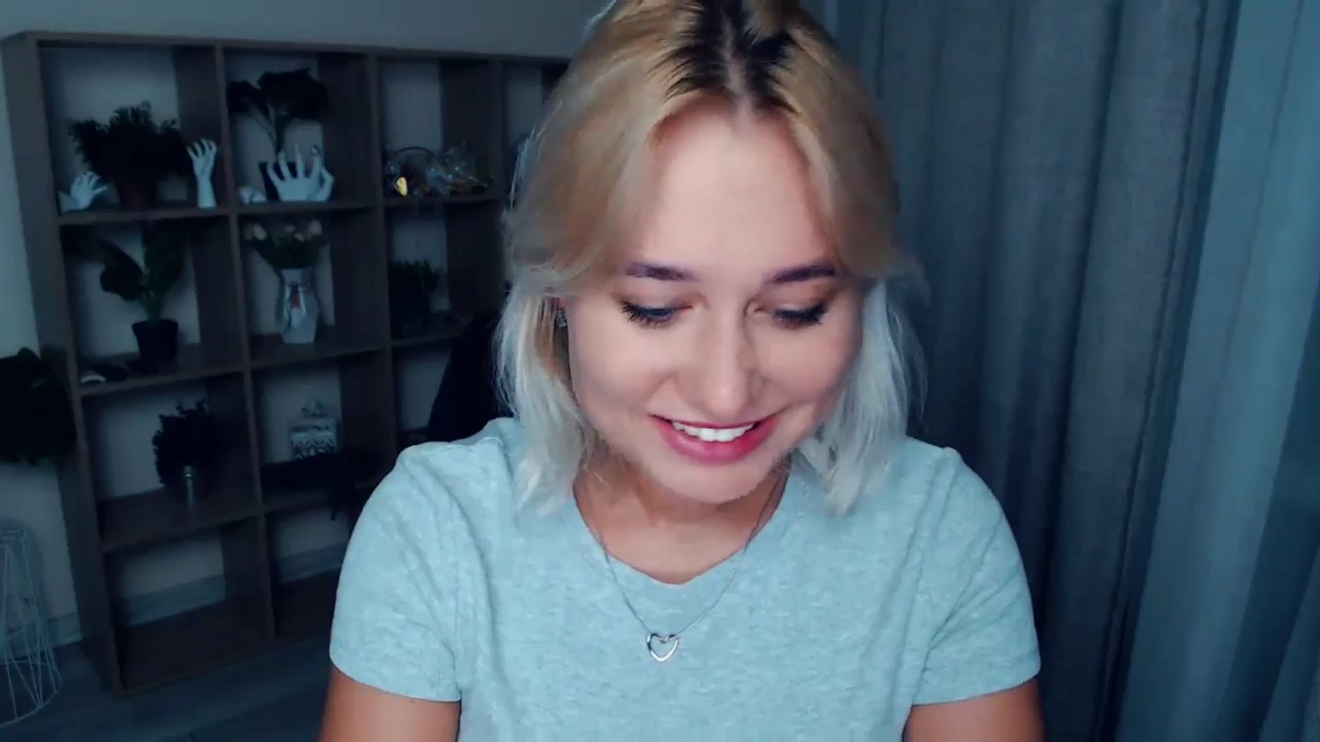 Gallery image thumbnail from Kukla_kolduna's myfreecams stream on, 08/24/2024, 18:42 image 16 of 20