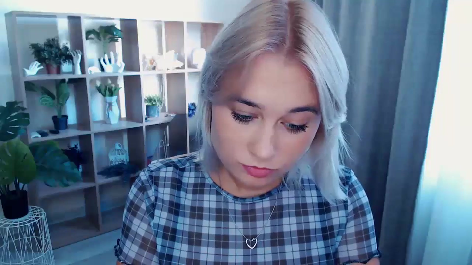 Gallery image thumbnail from Kukla_kolduna's myfreecams stream on, 08/25/2024, 15:07 image 9 of 20
