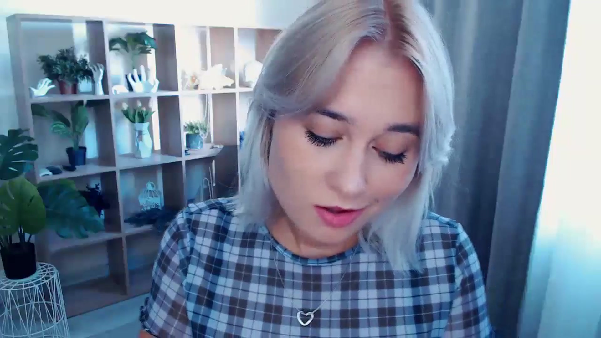 Gallery image thumbnail from Kukla_kolduna's myfreecams stream on, 08/25/2024, 15:07 image 8 of 20