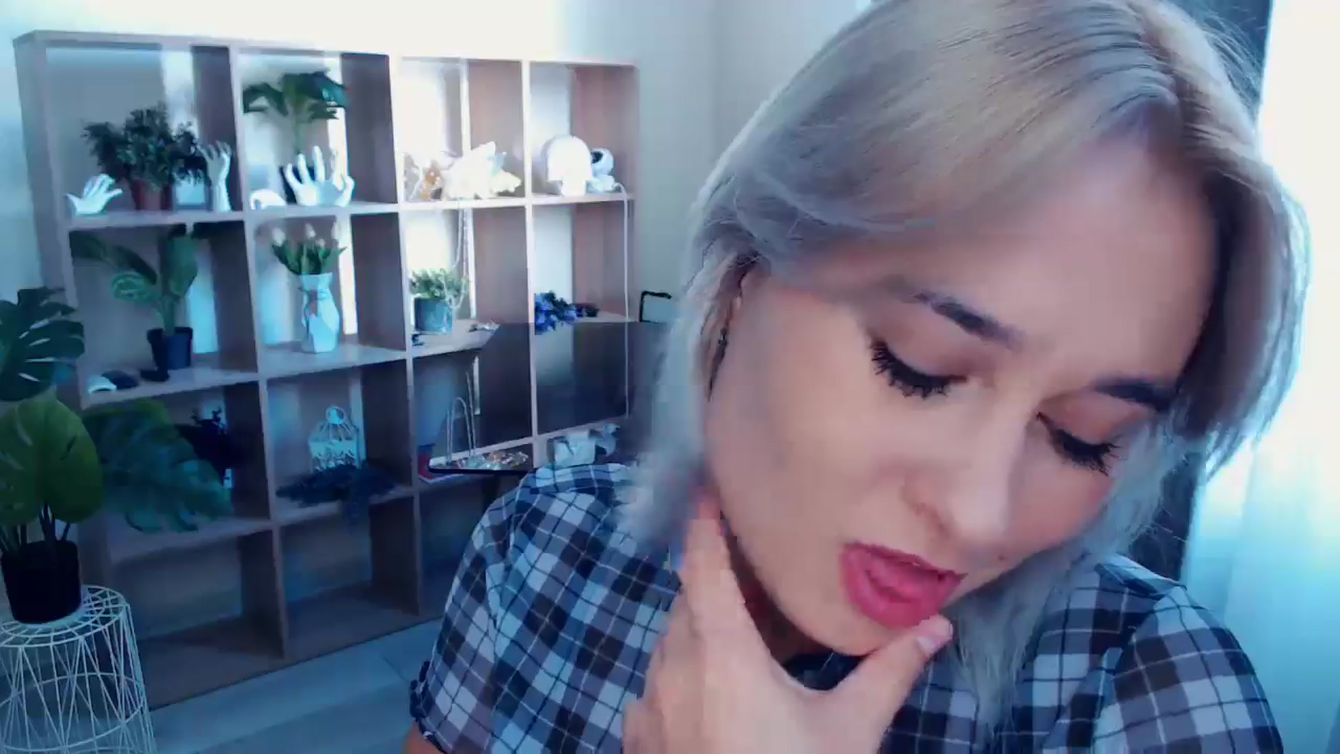 Gallery image thumbnail from Kukla_kolduna's myfreecams stream on, 08/25/2024, 15:07 image 10 of 20