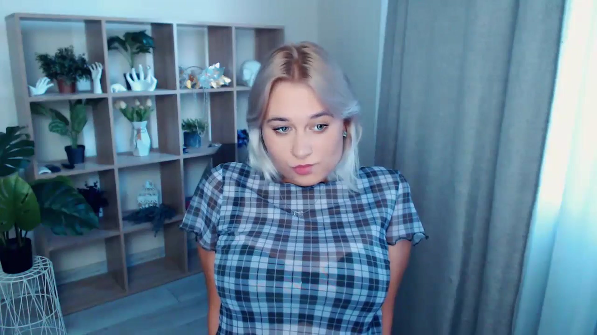 Gallery image thumbnail from Kukla_kolduna's myfreecams stream on, 08/25/2024, 16:36 image 20 of 20