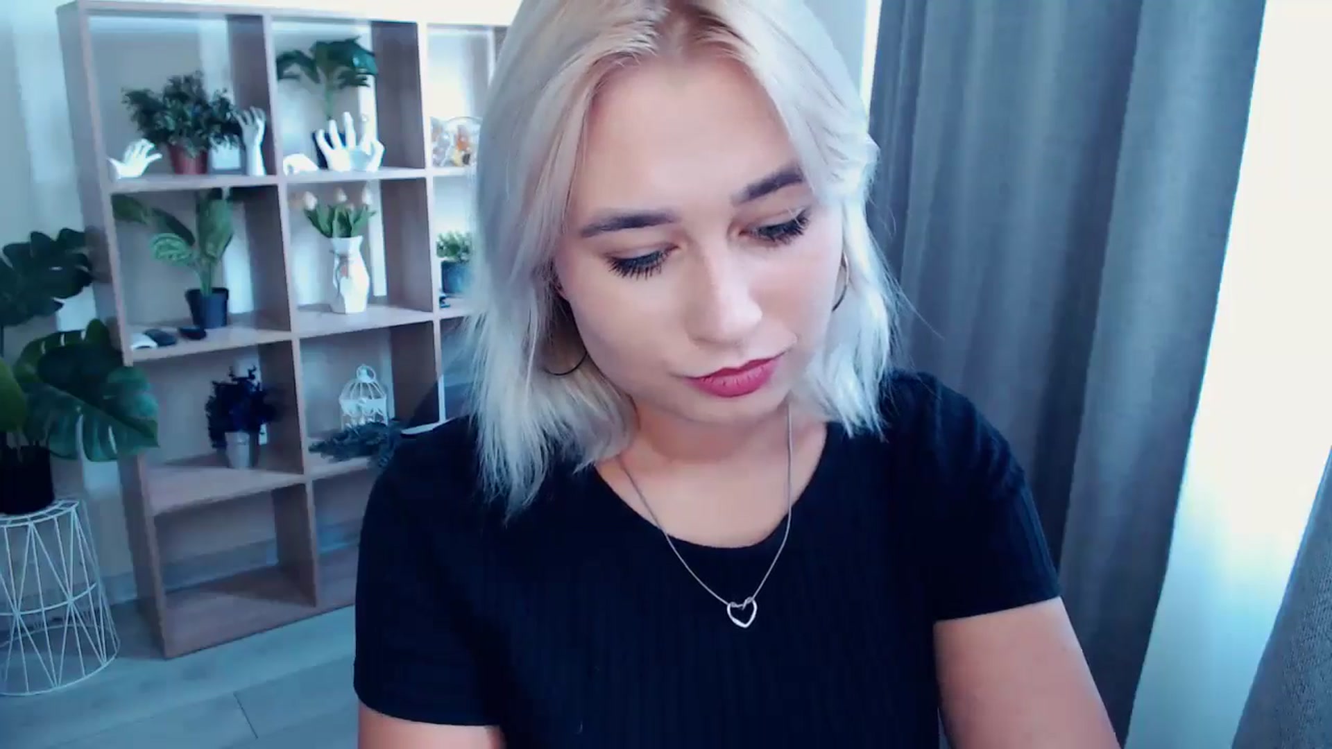 Gallery image thumbnail from Kukla_kolduna's myfreecams stream on, 08/28/2024, 13:33 image 14 of 20