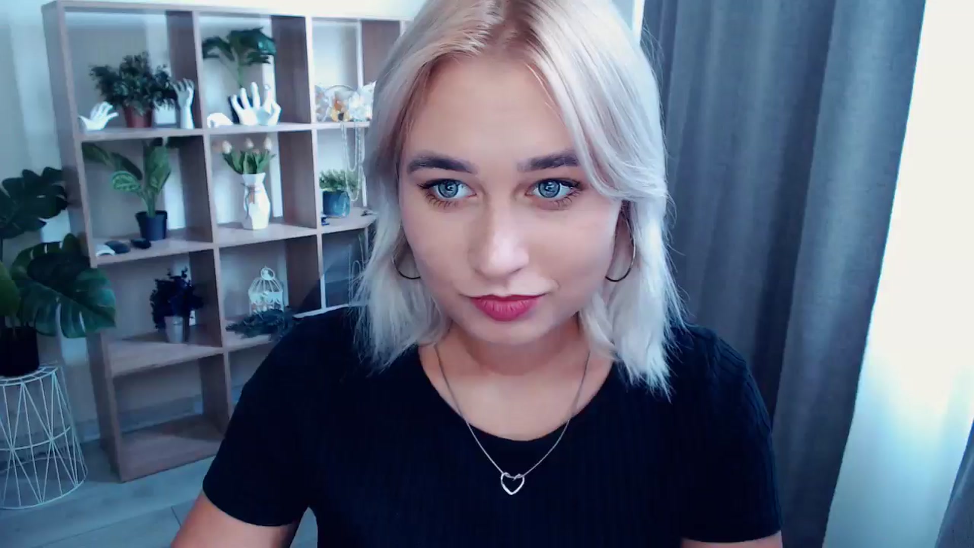 Gallery image thumbnail from Kukla_kolduna's myfreecams stream on, 08/28/2024, 15:04 image 1 of 20