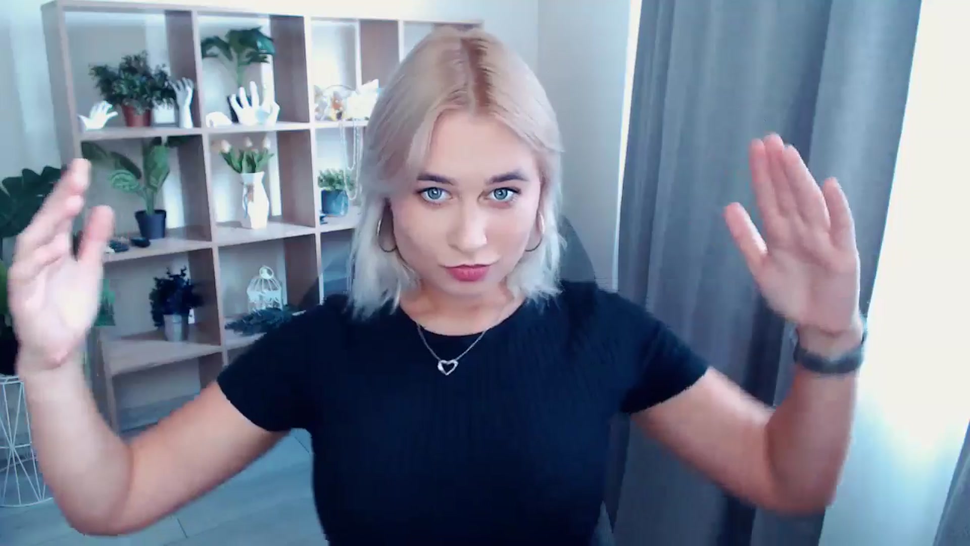 Gallery image thumbnail from Kukla_kolduna's myfreecams stream on, 08/28/2024, 15:04 image 8 of 20